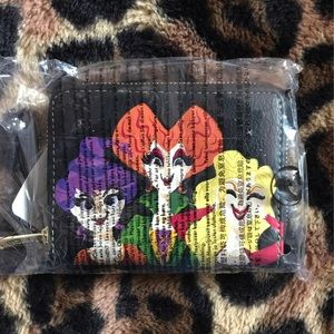 Hocus Pocus loungefly wallet